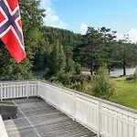 2 Bedroom Gorgeous In *